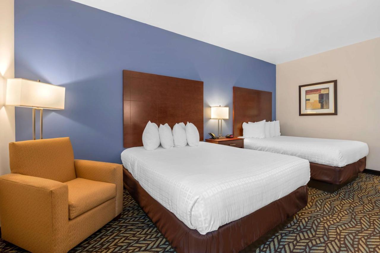 Best Western Plus Covered Bridge Inn Brazil Екстер'єр фото
