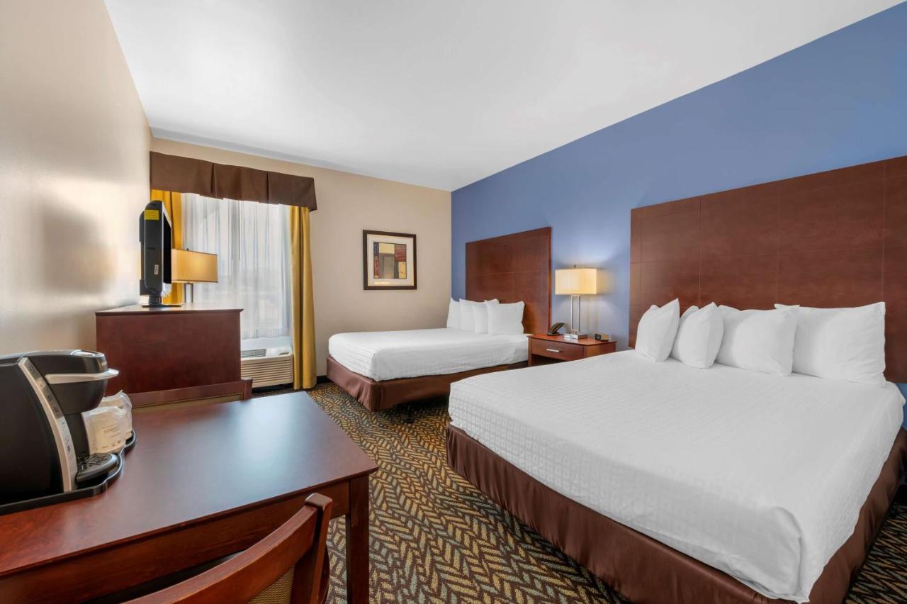 Best Western Plus Covered Bridge Inn Brazil Екстер'єр фото